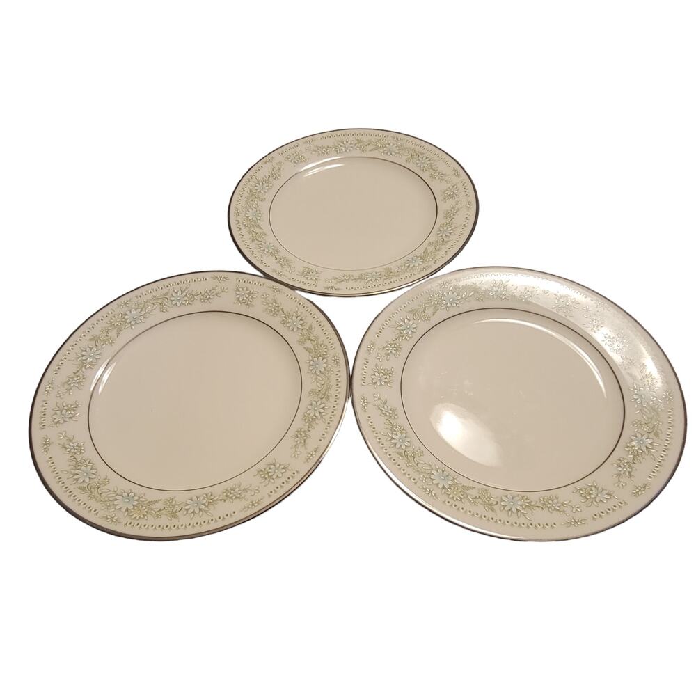 Noritake Ivory China Pattern Lexine 7007 Set of‎ Three Dessert/Bread Vintage